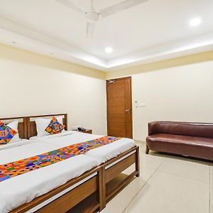 Fabhotel Prime Am Suites - Nr Secunderabad Railway Satation Haydarabad Exterior photo