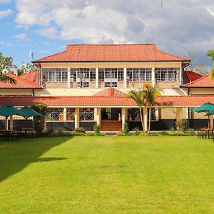 Lake Bogoria Spa Kabarak Otel Nakuru Exterior photo