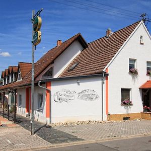 Zur Rotenfelsstube Otel Traisen Exterior photo