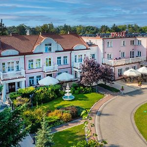 Hotel Arkadia Royal Varşova Exterior photo