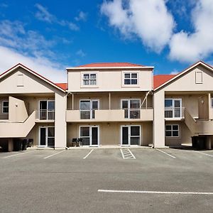 Balmoral Lodge Motel Invercargill Exterior photo