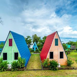 Dreamland Beach Holiday Otel Kudat Exterior photo