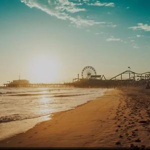 Beach Front Santa Monica Flat Daire Los Angeles Exterior photo