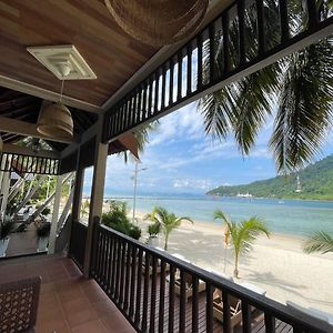 Perhentian Coral-Views Otel Kampong Pasir Hantu Exterior photo