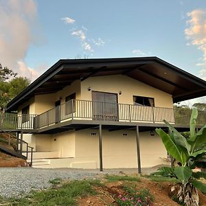 Discover Your Peaceful Retreat In Miravalles, Perez Zeledon! Daire Exterior photo