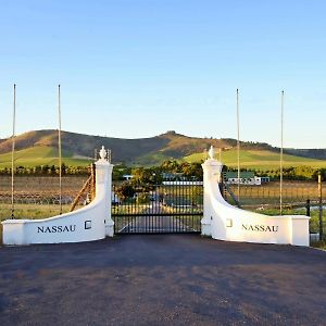 Nassau Guest Farm Otel Stellenbosch Exterior photo