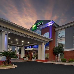 Holiday Inn Express Hotel & Suites - Sumter, An Ihg Hotel Exterior photo