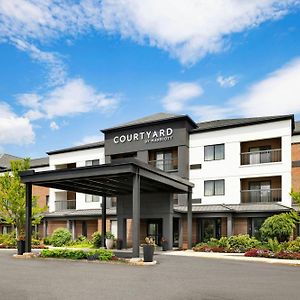 Courtyard By Marriott Concord Otel Exterior photo