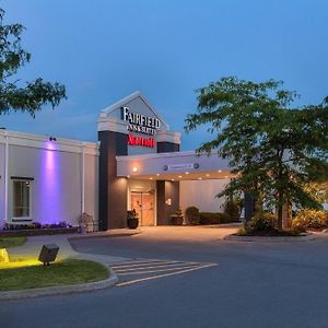 Fairfield Inn & Suites By Marriott Belleville Exterior photo