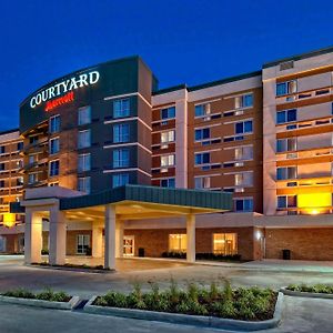 Courtyard By Marriott Westbury Long Island Otel Exterior photo