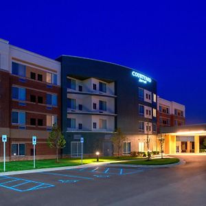 Courtyard By Marriott Detroit Farmington Otel Farmington Hills Exterior photo