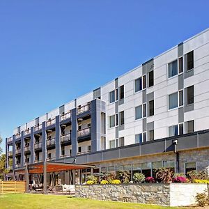 Courtyard By Marriott Appleton Riverfront Otel Exterior photo