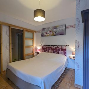 Charmante Chambre Coquelicot : Calme, Activites Variees, Acces Independant, Parking Securise. - Fr-1-591-450 Bed & Breakfast Vijon Exterior photo