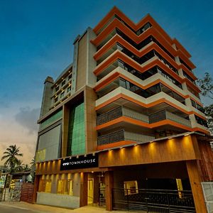 Super Townhouse Madgaon Otel Raia Exterior photo