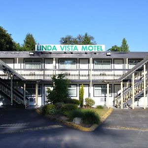 Linda Vista Motel Surrey Exterior photo
