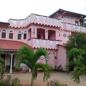 A Rajadhani Rest Otel Anuradhapura Exterior photo