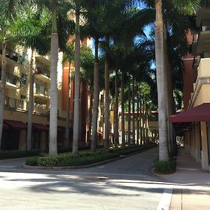 Lyx Suites At Merrick Park In Coral Gables Exterior photo