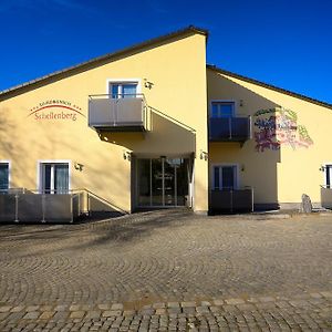 Boardinghouse Schellenberg Otel Donauwörth Exterior photo