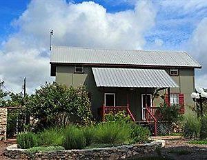 Mt. Gainor Inn Dripping Springs Exterior photo