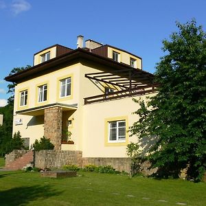 Penzion Tovarnikova Vila Otel Skuhrov nad Belou Room photo