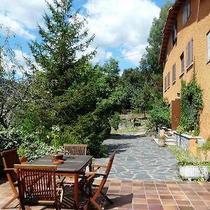 Hostal L'Ou De Reig Otel Montseny Exterior photo