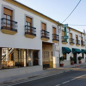 Hostal Las Tres Jotas Otel Alcaracejos Exterior photo