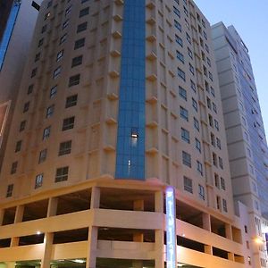 Marina Tower Otel Manama Exterior photo