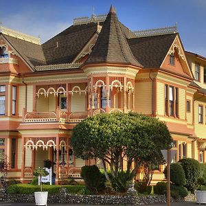 Gingerbread Mansion Bed & Breakfast Ferndale Exterior photo