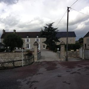 Domaine Saint-Hilaire Bed & Breakfast Exterior photo