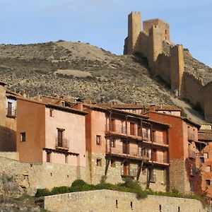 Los Palacios Otel Albarracín Exterior photo