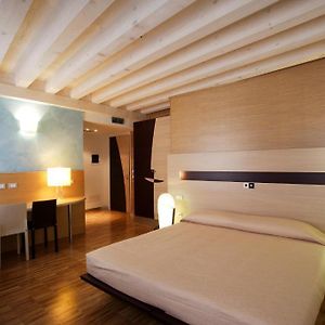 Allegria Otel Udine Room photo