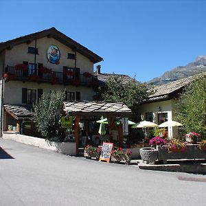 Chalet Les Glaciers Otel Bramans Exterior photo