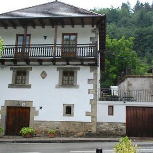 Casa Rural Janet Daire Izalzu Exterior photo