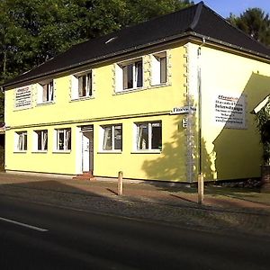 Fitness Pension Otel Sulingen Exterior photo