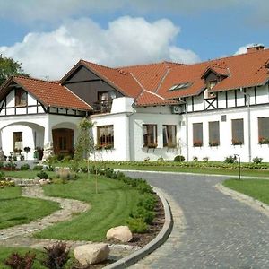 Dworek Nad Rega Otel Trzebiatow nad Rega Exterior photo