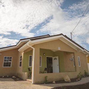 Villa Oasis Drax Hall Ocho Rios Exterior photo