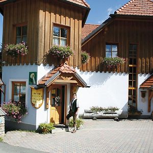 Gaestehaus Hobelleitner Otel Sankt Blasen Exterior photo