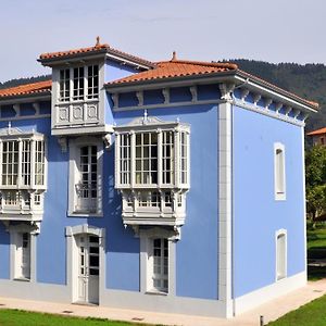 Casona La Sierra Daire San Martin de Luina Exterior photo