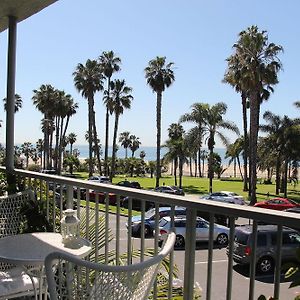 Bayside Hotel Los Angeles Exterior photo