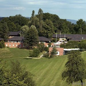 Seminarzentrum Leuenberg Otel Hölstein Exterior photo