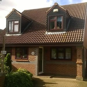 March Cottage Canterbury Exterior photo