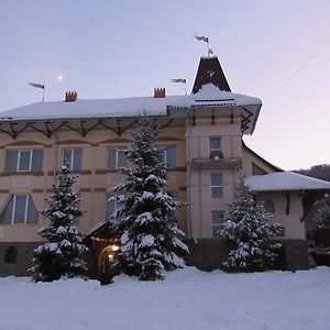 Perlyna Krasiyi Otel Vyshka Exterior photo