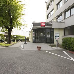 Ibis Chambery Otel Exterior photo