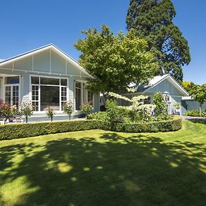 Botanica Marlborough Bed & Breakfast Blenheim Exterior photo