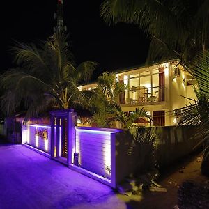 Shallow Lagoon Rasdhoo Otel Exterior photo