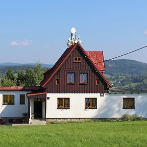 Penzion Jizerka Otel Jablonec nad Nisou Exterior photo