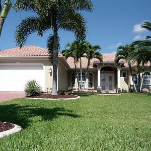 Villa Cape Florida Cape Coral Exterior photo