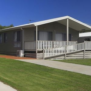 Corrimal Beach Tourist Park Otel Wollongong Exterior photo