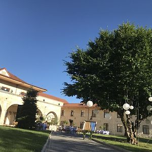 Kvareli Eden Otel Exterior photo