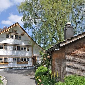 Baeren - Das Gaestehaus Otel Gais Exterior photo